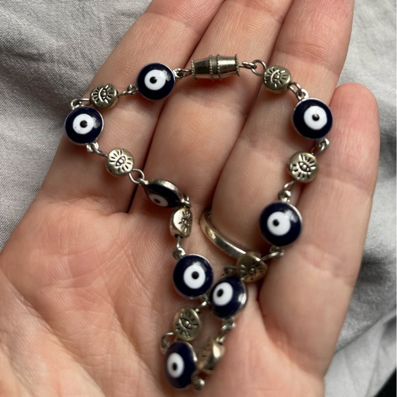 Evil Eye Bracelet - Picture 3 of 3